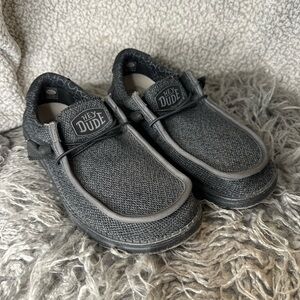 Hey Dude Men Size 8E Wide Black Shoes